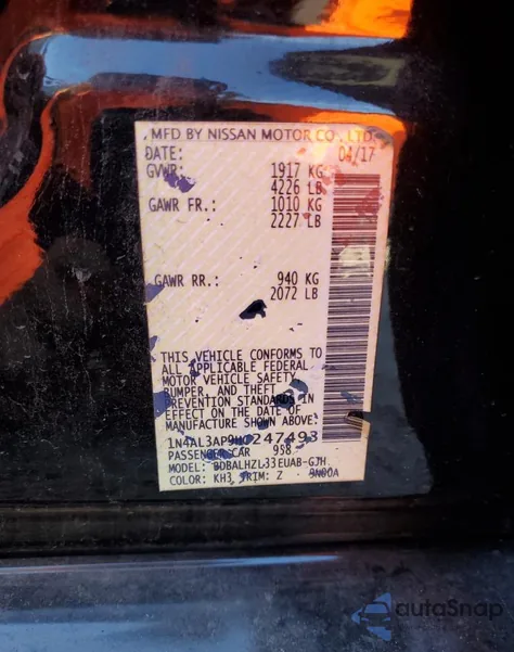 2017 Nissan Altima 2.5 z USA, uszkodzony, nr VIN 1N4AL3AP9HC247493